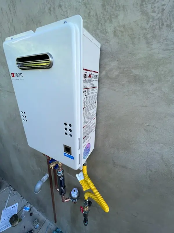 Tankless water heater installation for Cave Springs homes